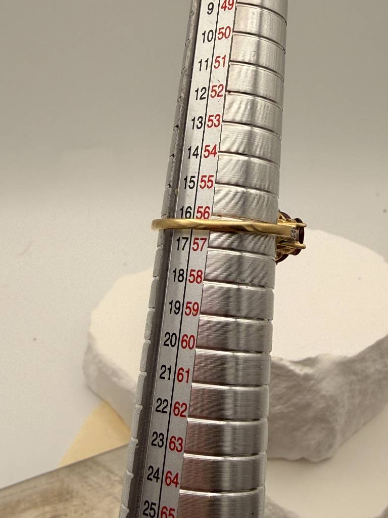 Vintage Traum: 585 Goldring mit Turmalin & Diamanten – Himbeerrosa Glanz