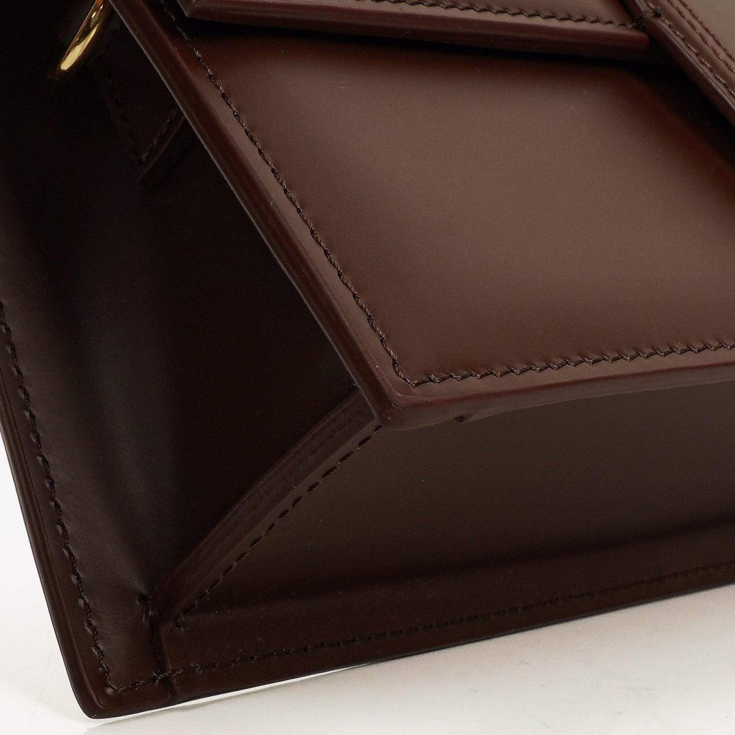 Jacquemus Le Grand Bambino Schultertasche aus braunem Kalbsleder