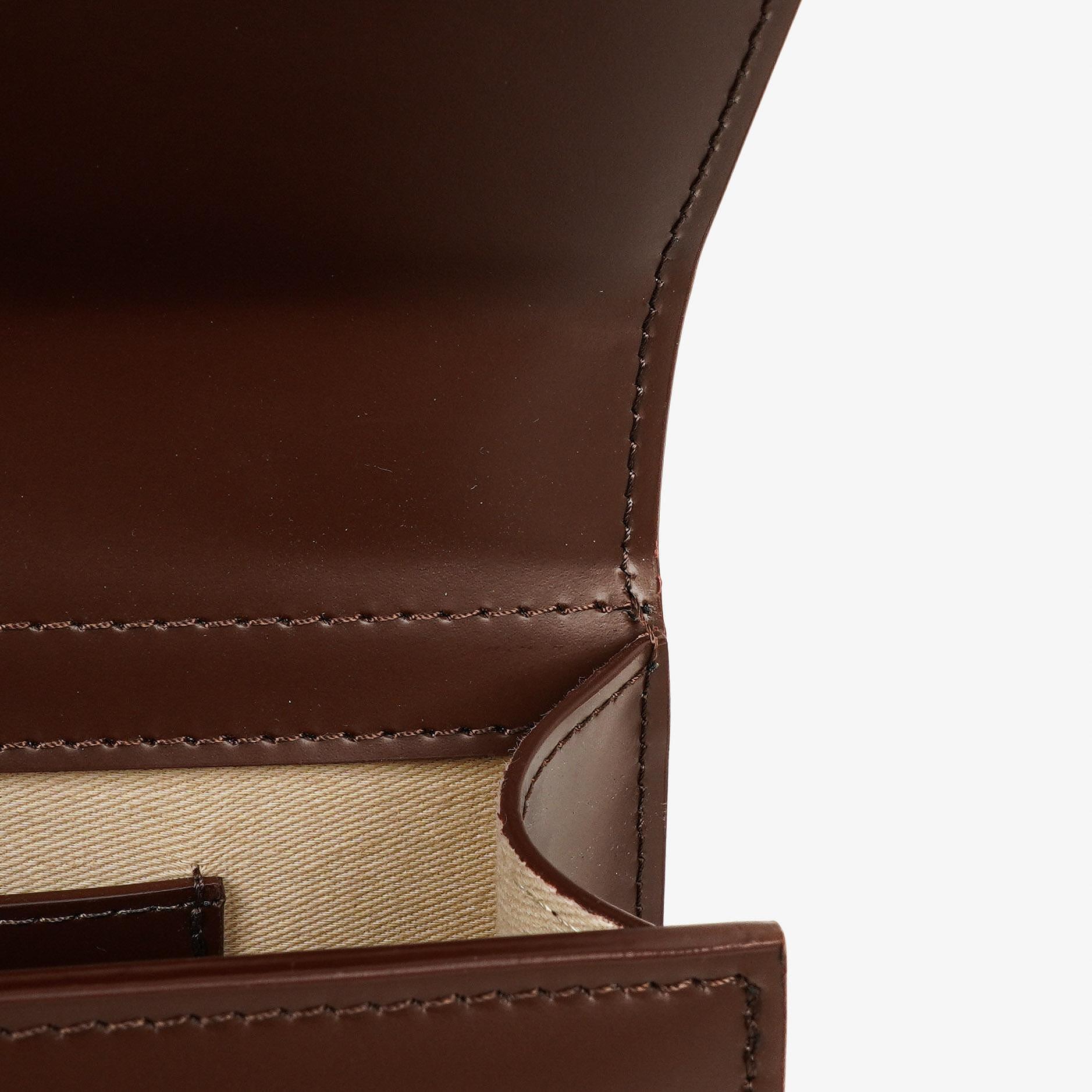 Jacquemus Le Grand Bambino Schultertasche aus braunem Kalbsleder