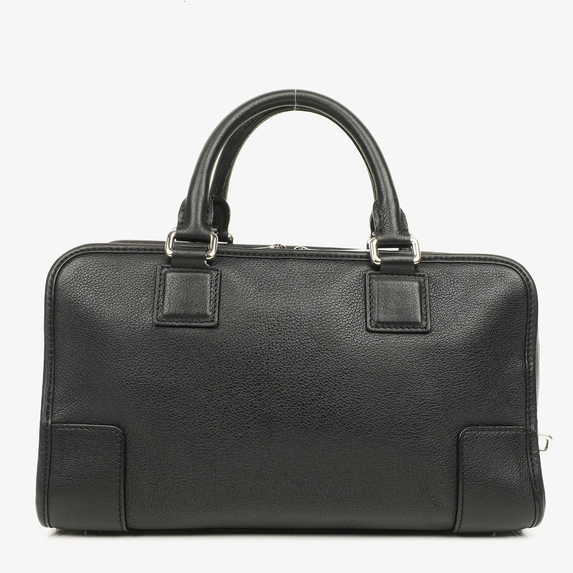 Loewe Amazona 28 Handtasche aus schwarzem Leder