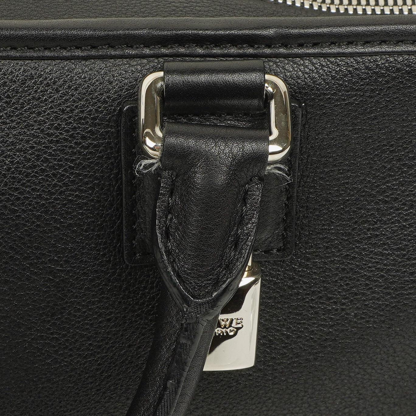 Loewe Amazona 28 Handtasche aus schwarzem Leder