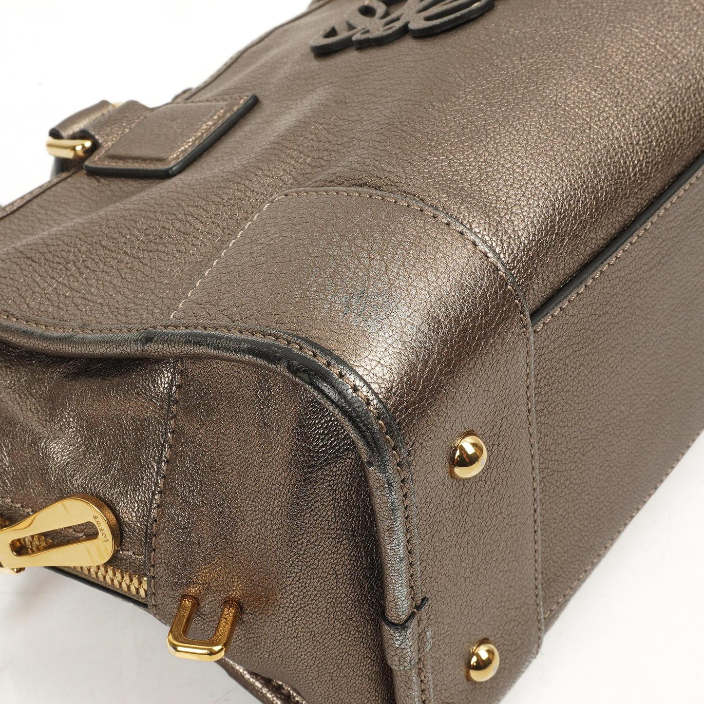 Loewe Amazona 28 Handtasche Bronze Metallic Kalbsleder