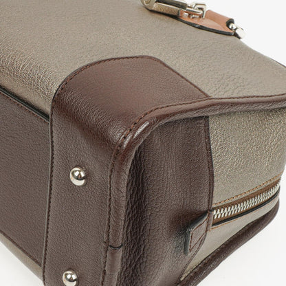Loewe Amazona 28 Handtasche aus Metallic-Kalbsleder