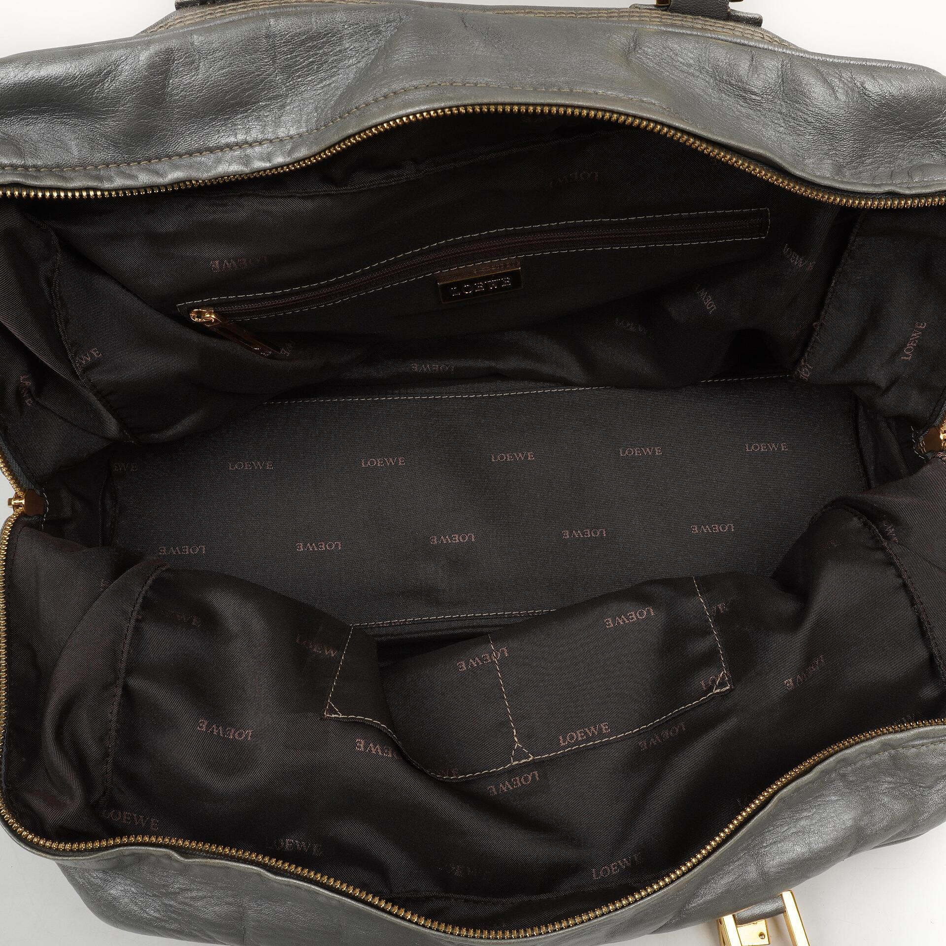 Loewe Amazona 35 Anagram Grau Metallic Kalbsleder Handtasche