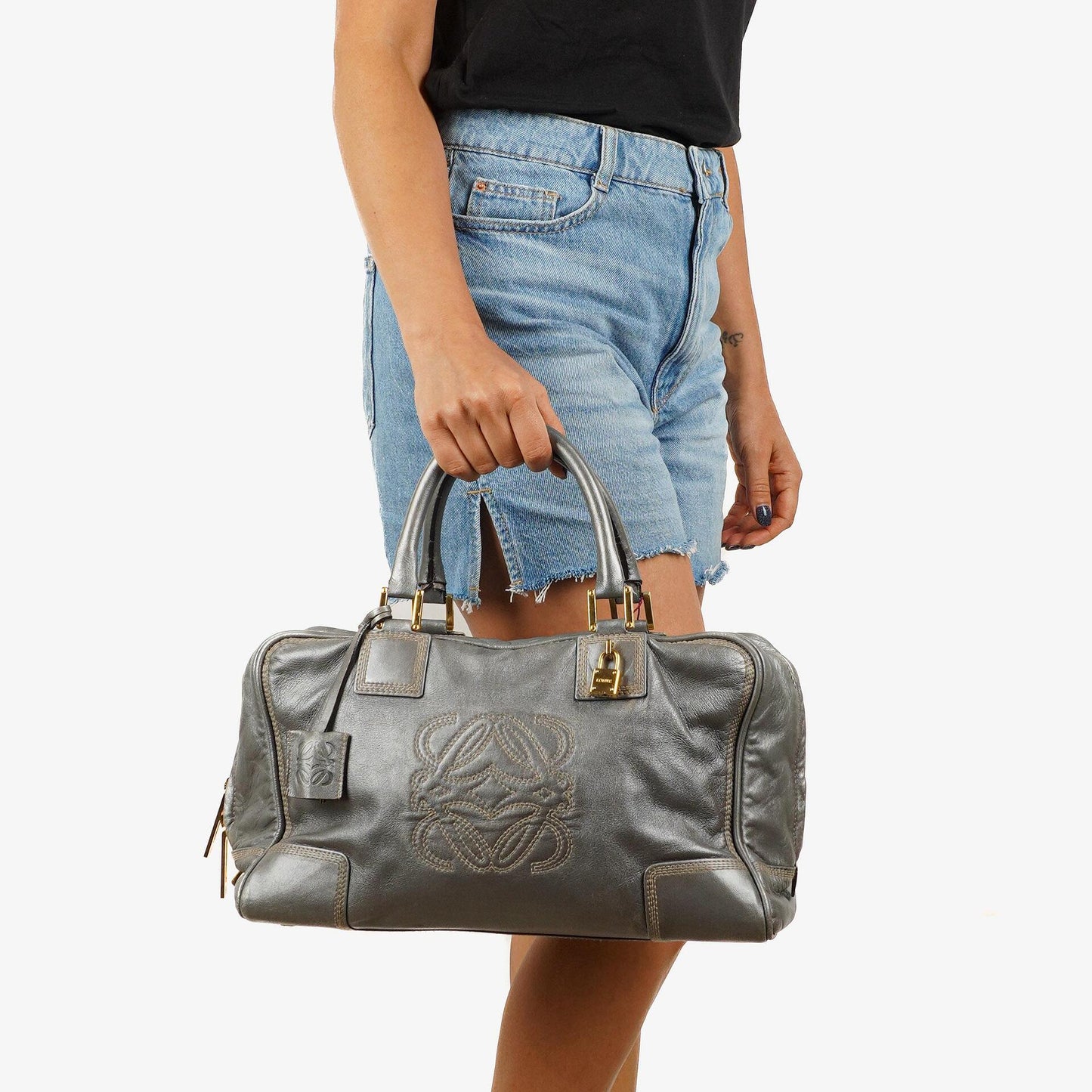 Loewe Amazona 35 Anagram Grau Metallic Kalbsleder Handtasche