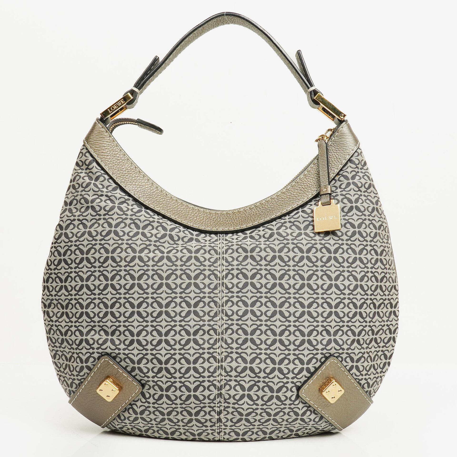 Loewe Anagram Canvas New Road Hobo Tasche