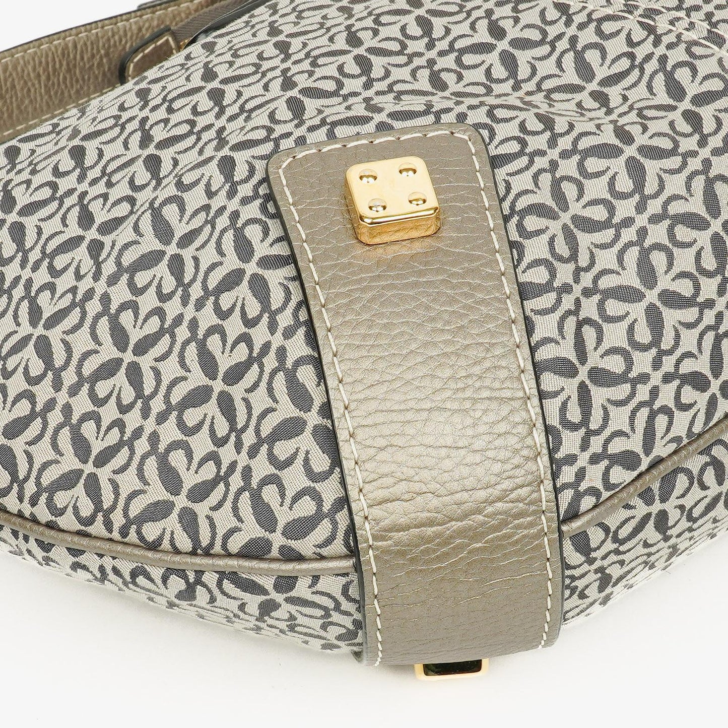 Loewe Anagram Canvas New Road Hobo Tasche