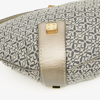Loewe Anagram Canvas New Road Hobo Tasche