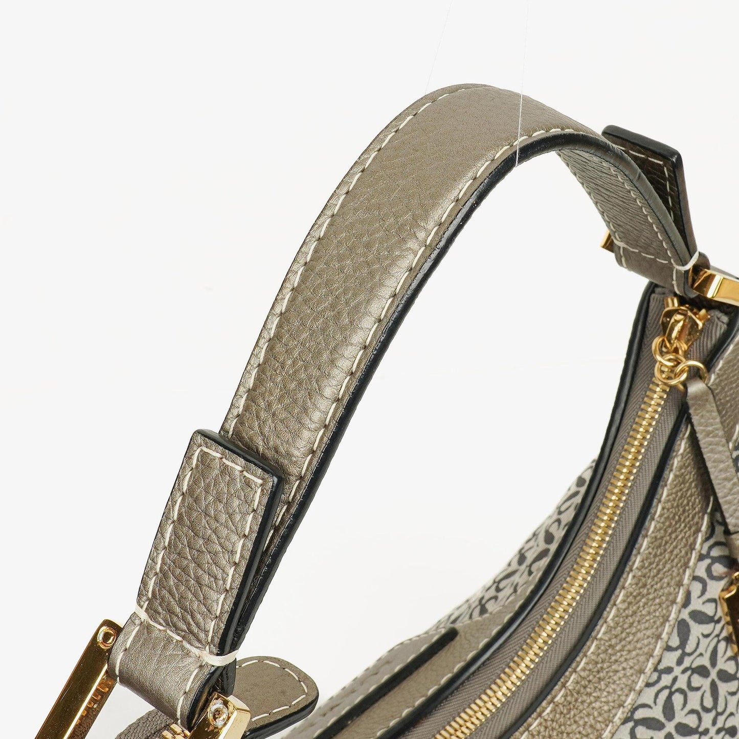 Loewe Anagram Canvas New Road Hobo Tasche