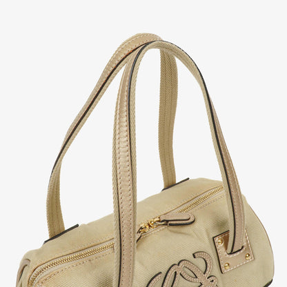 Loewe Anagram Boston-Tasche in Neutral