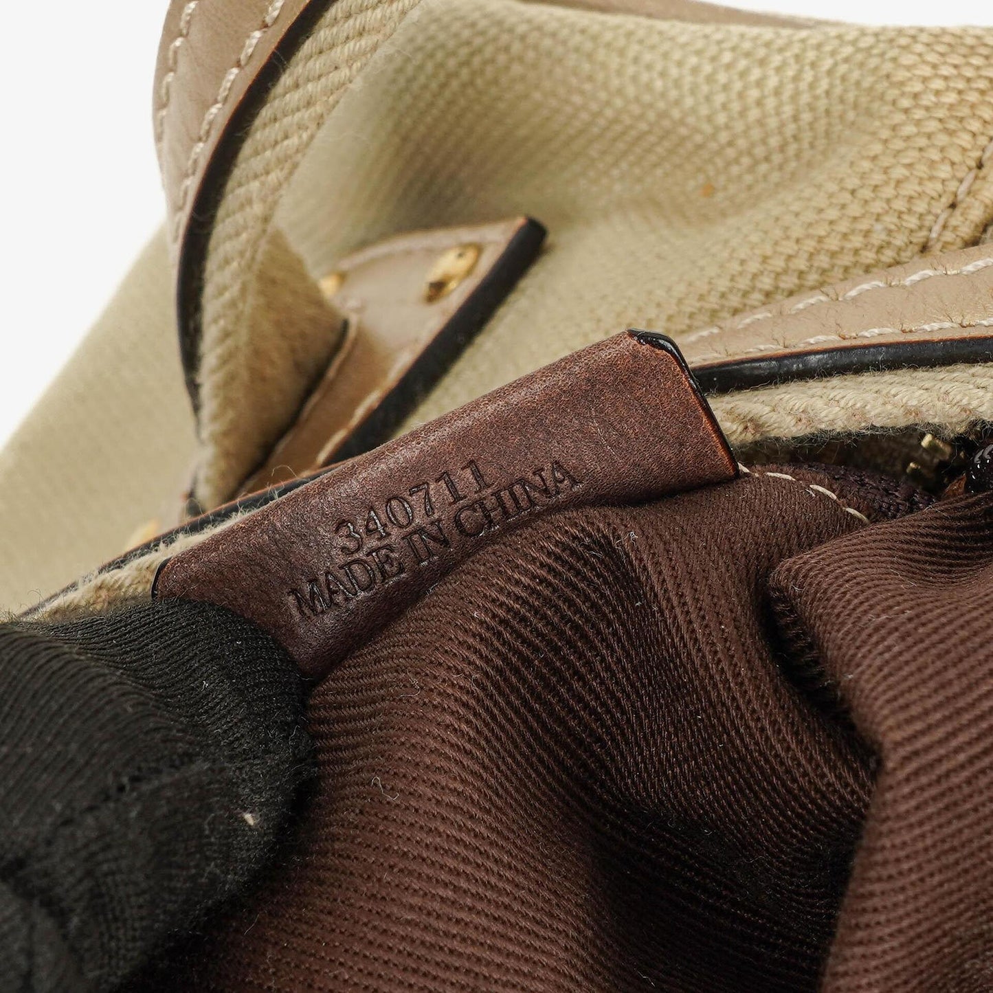 Loewe Anagram Boston-Tasche in Neutral