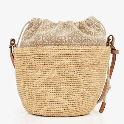 Loewe Anagram Paula's Ibiza Pochette Crossbody-Tasche aus Raffia