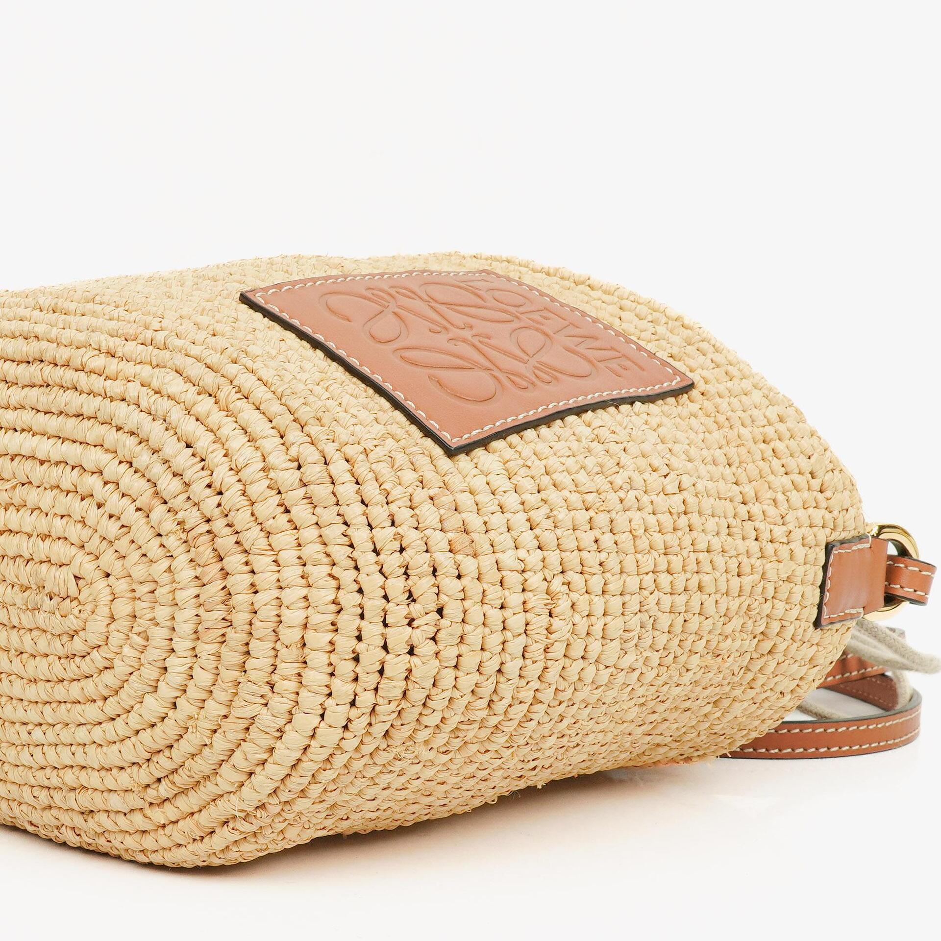 Loewe Anagram Paula's Ibiza Pochette Crossbody-Tasche aus Raffia