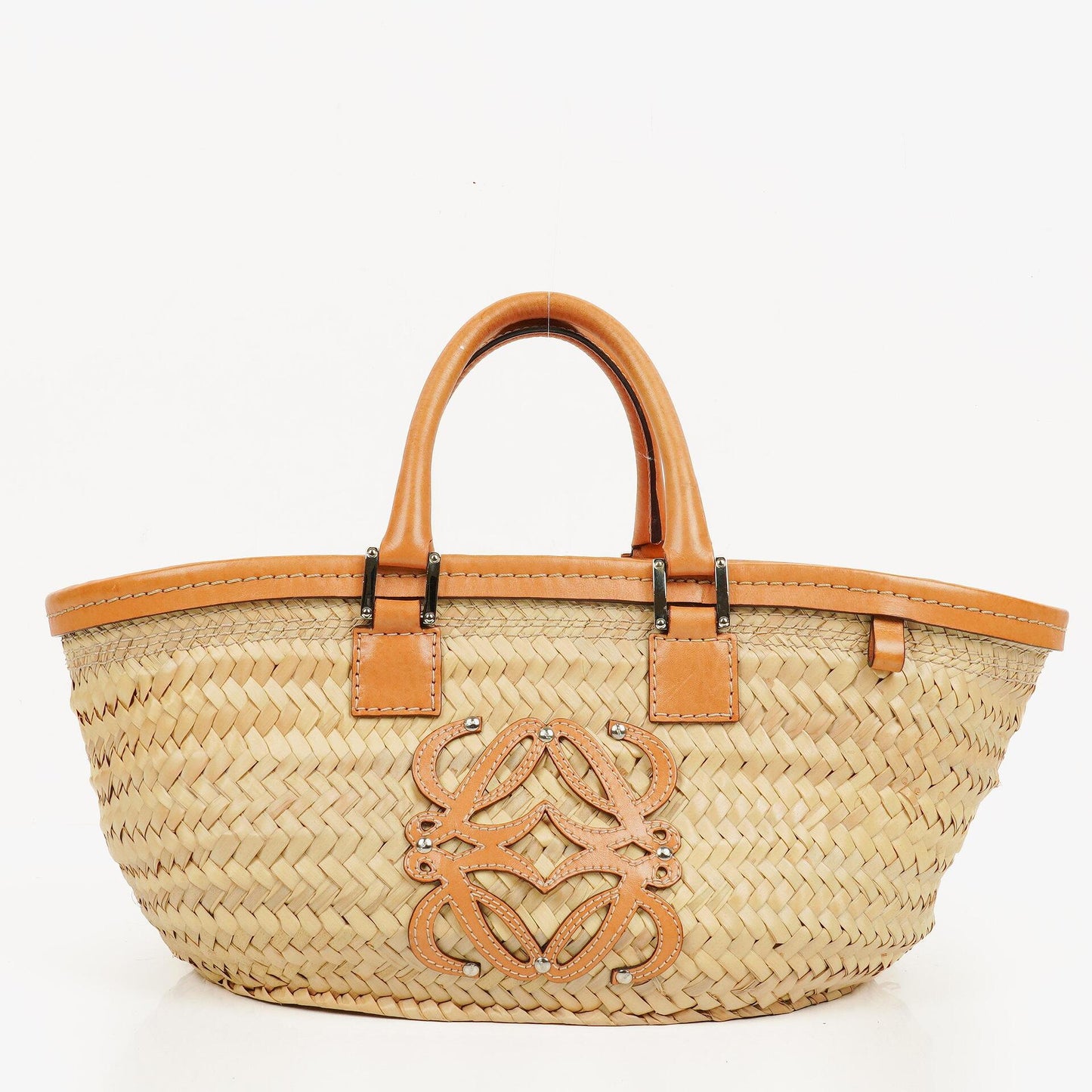 Loewe Anagram Korbtasche aus Raffia