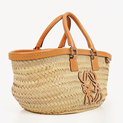 Loewe Anagram Korbtasche aus Raffia