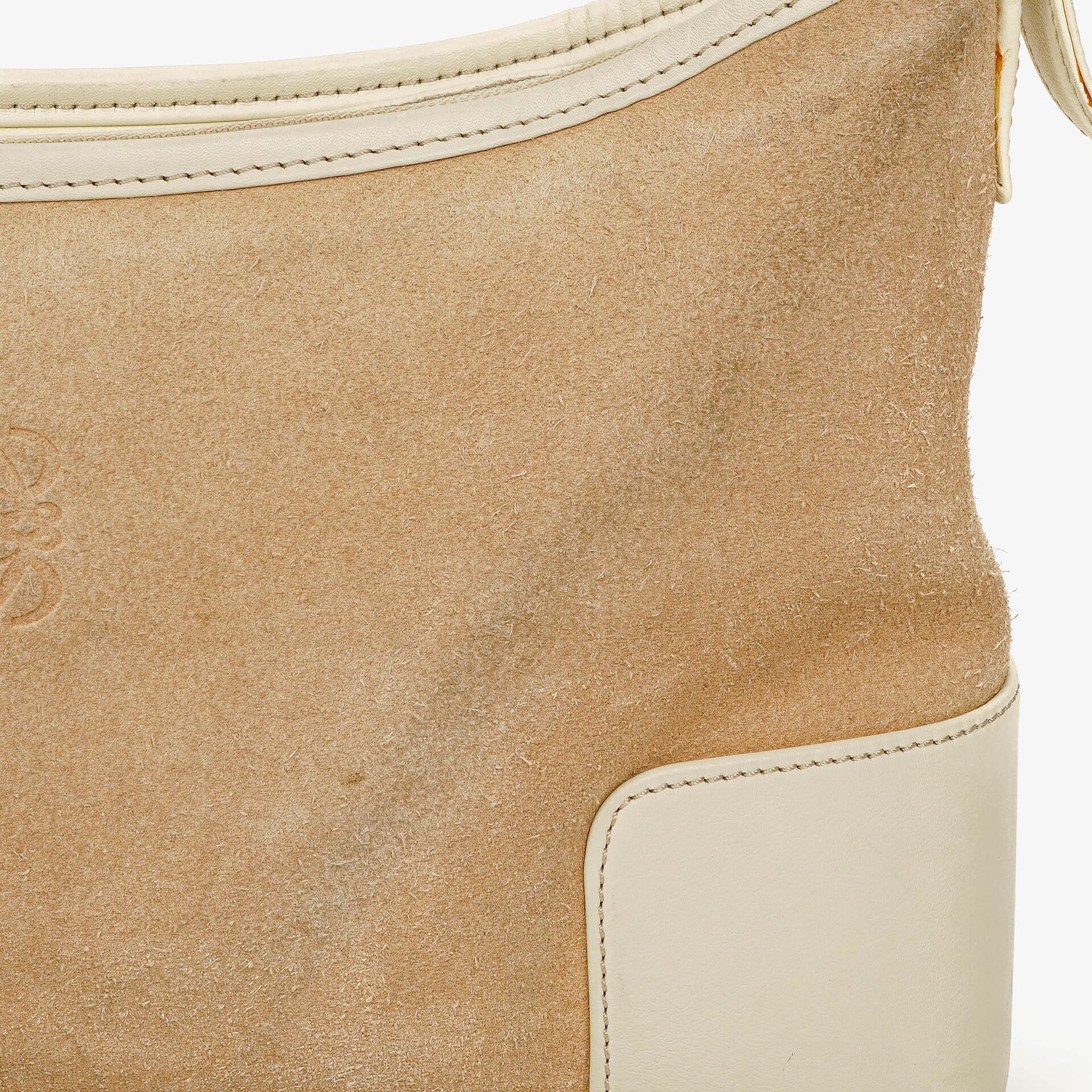 Loewe Anagram Schultertasche aus Wildleder