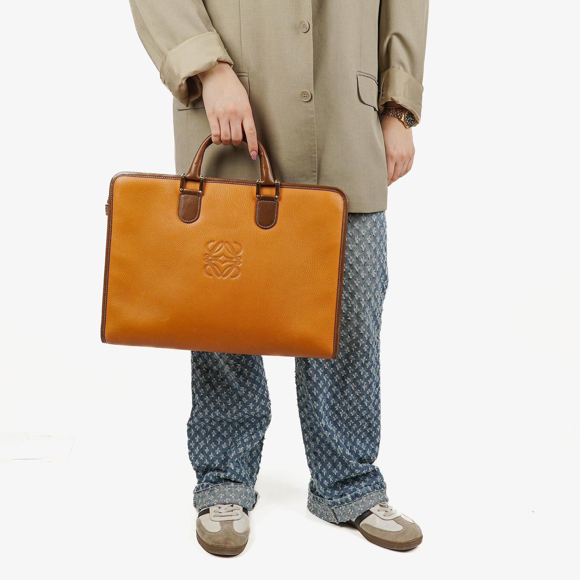 Loewe Braune Leder Anagram Aktentasche