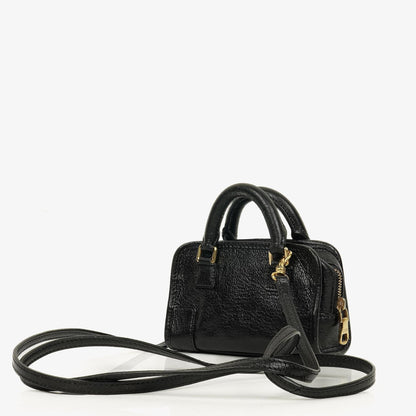 Loewe Micro Amazona Anagram Mini-Tasche aus schwarzem Leder