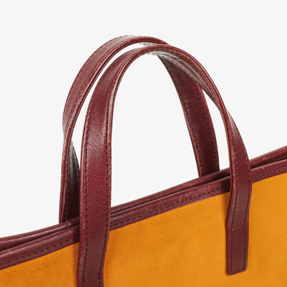 Loewe Anagram Tote Bag aus ockerfarbenem Wildleder