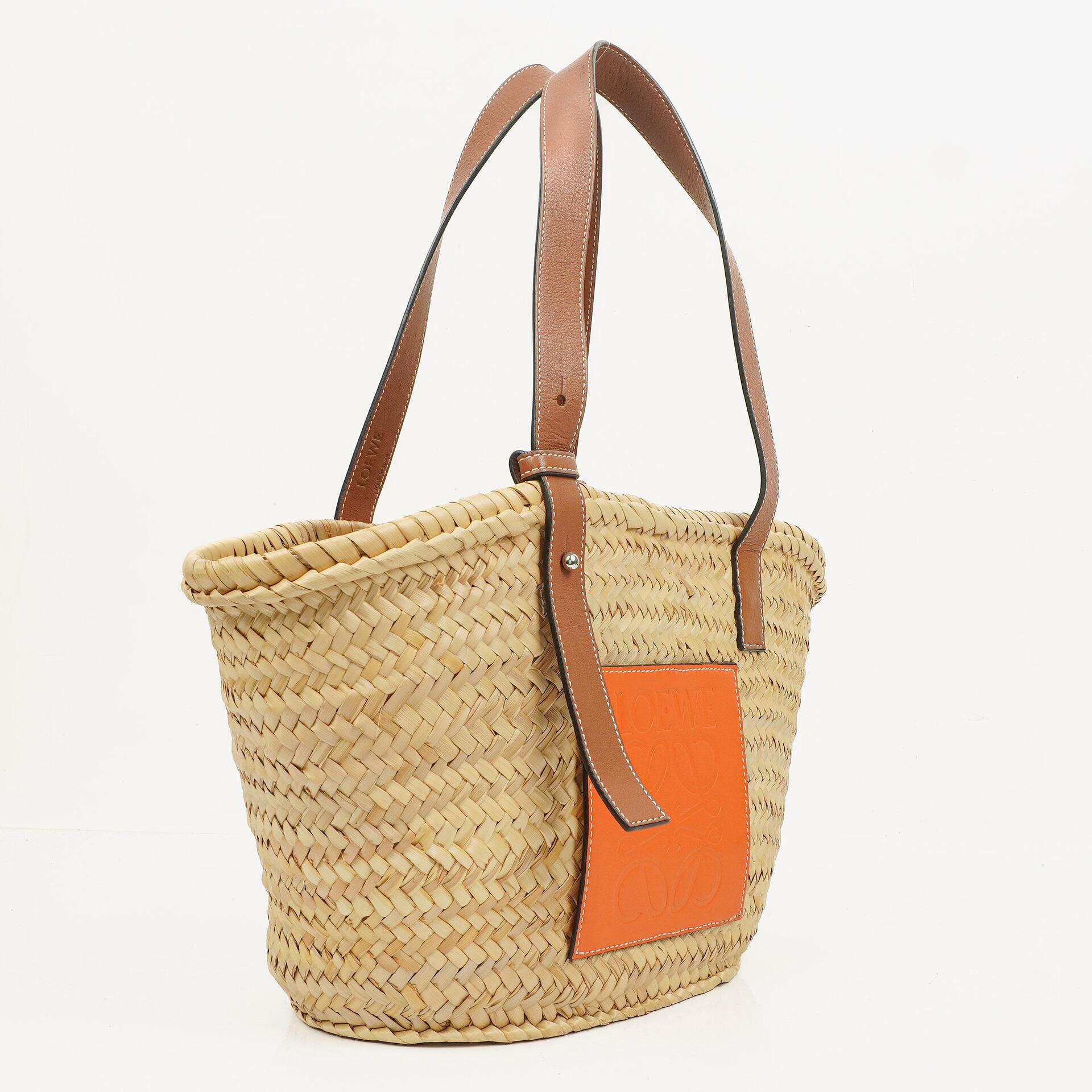 Loewe Korbtasche aus Raffia