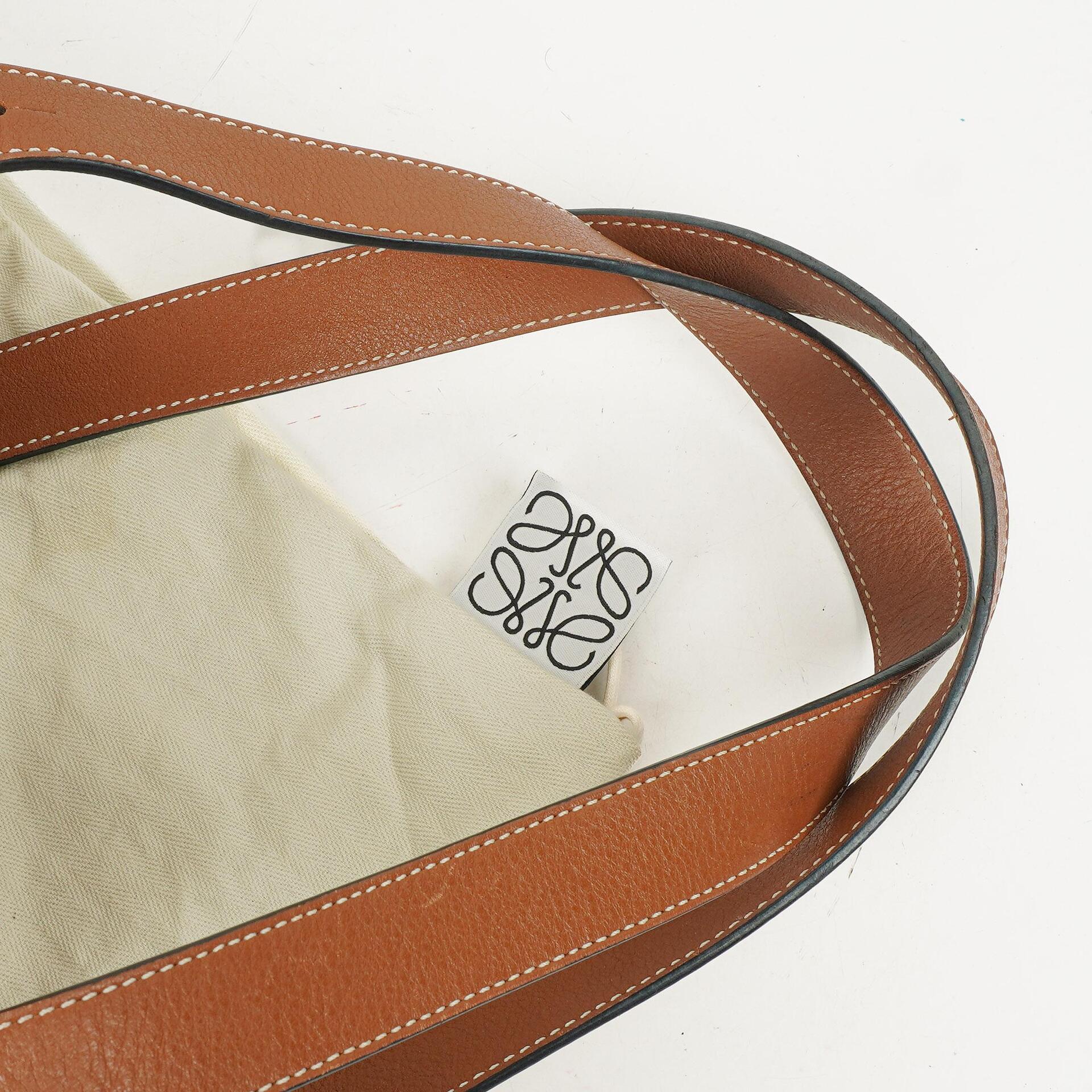 Loewe Korbtasche aus Raffia