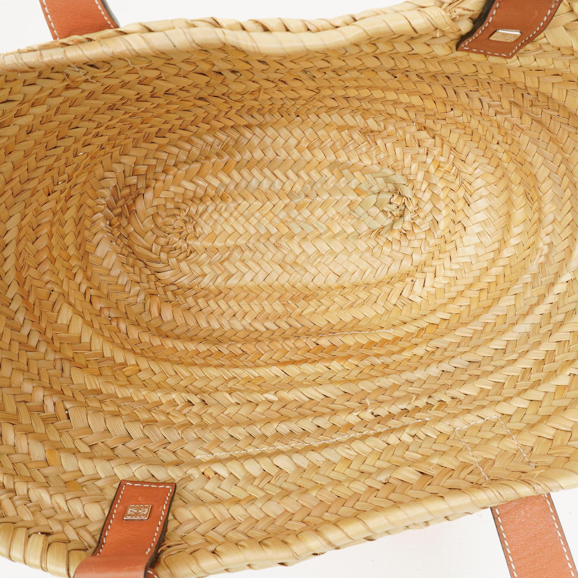 Loewe Korbtasche aus Raffia