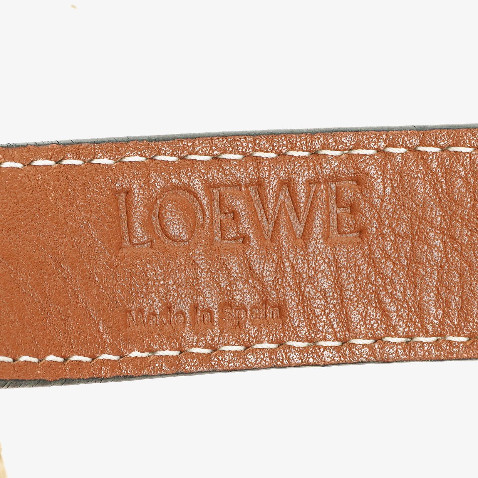 Loewe Korbtasche aus Raffia