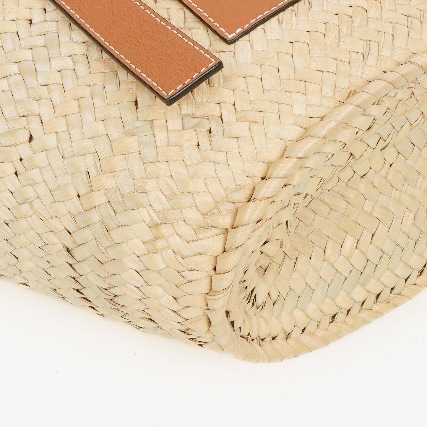 Loewe Korbtasche aus Raffia