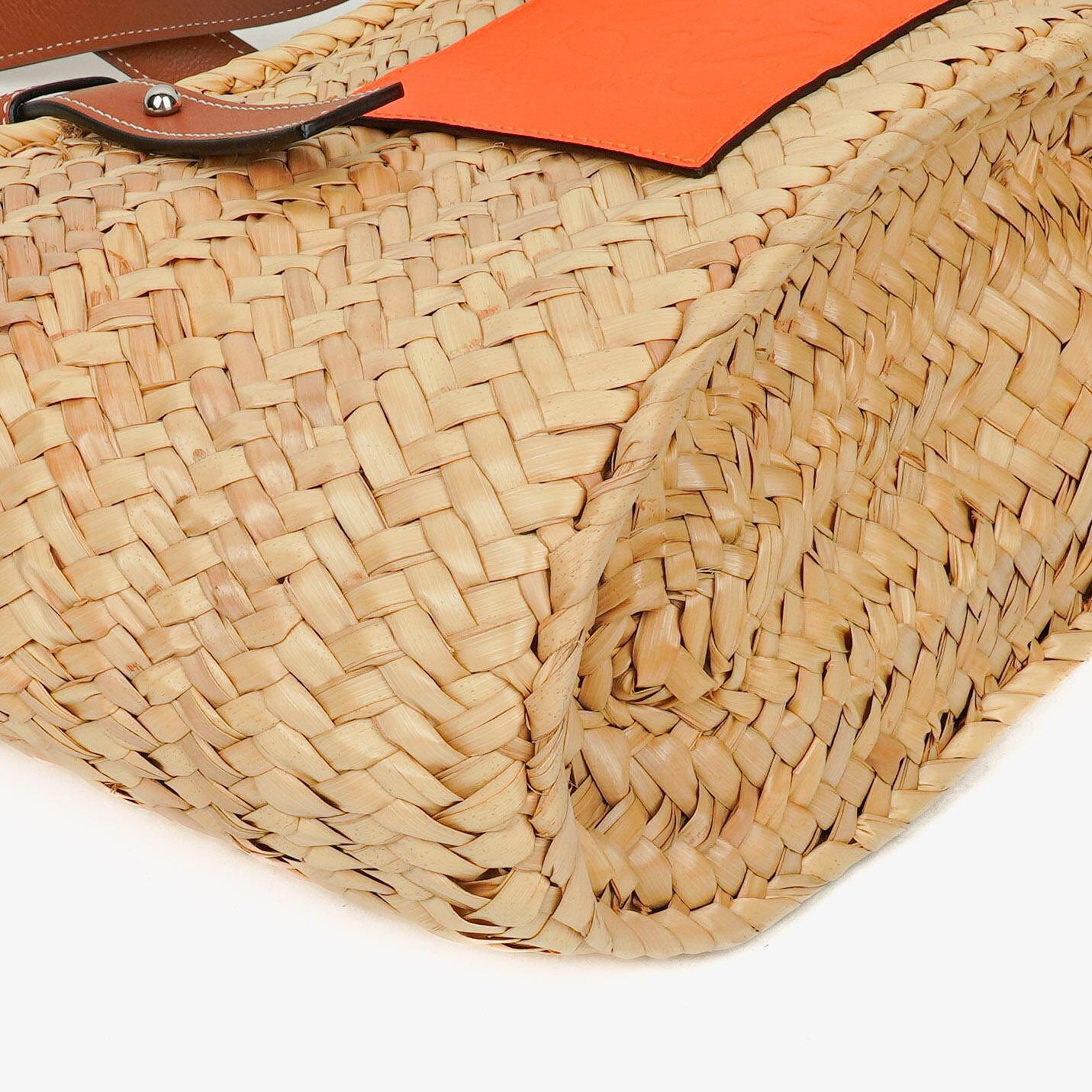 Loewe Kleine Raffia Korbtasche Tote