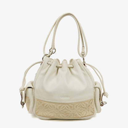 Loewe Anagram Bucket Tasche aus weißem Leder