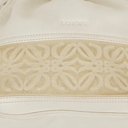 Loewe Anagram Bucket Tasche aus weißem Leder