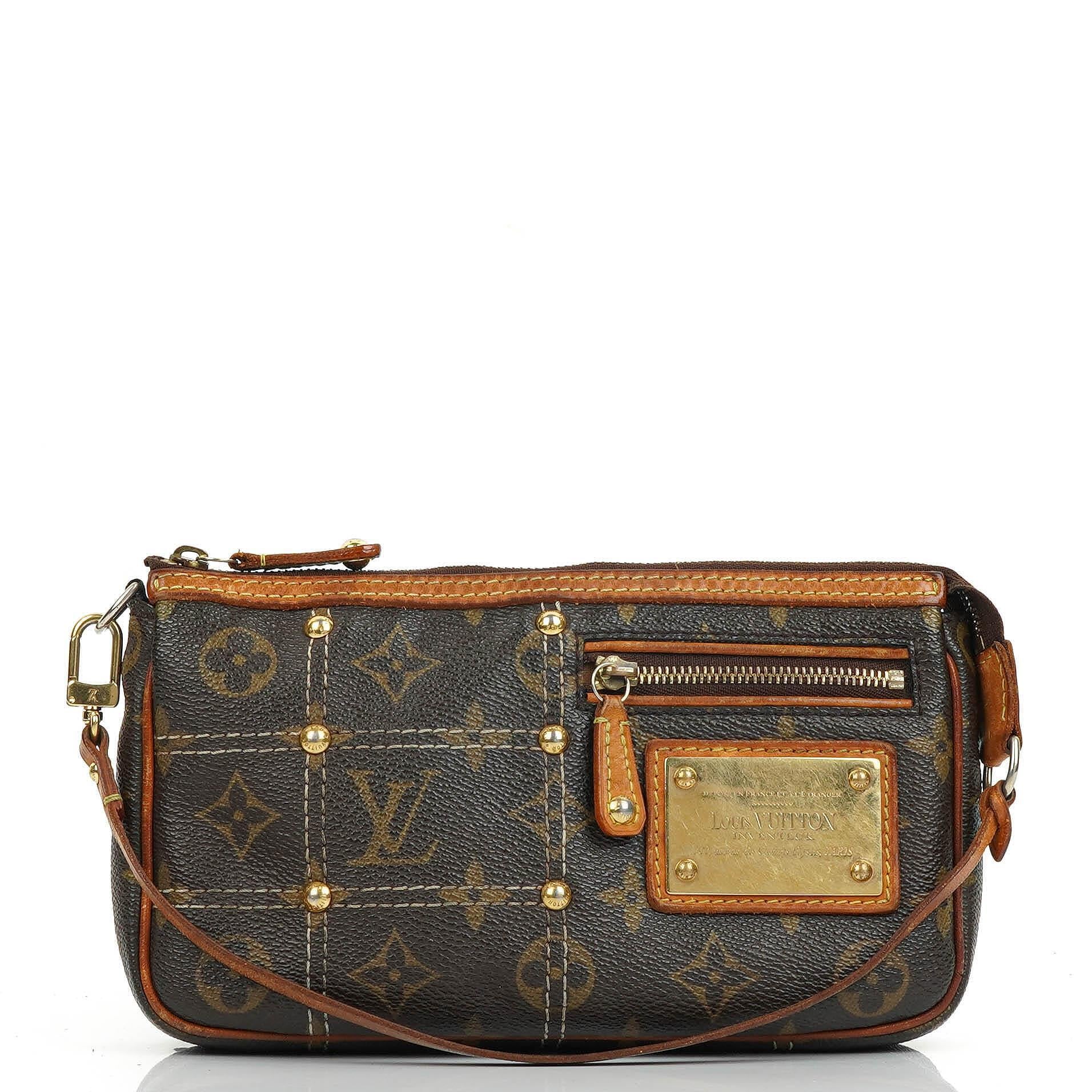 Louis Vuitton Riveting Limited Edition Pochette Accessoires Clutch aus beschichtetem Monogram Canvas