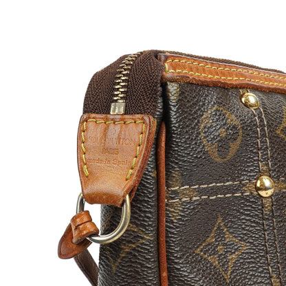 Louis Vuitton Riveting Limited Edition Pochette Accessoires Clutch aus beschichtetem Monogram Canvas