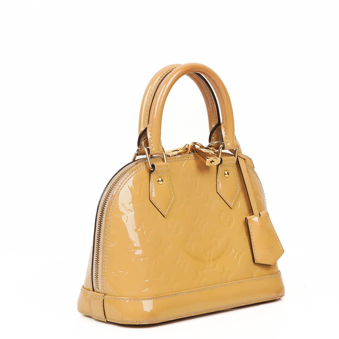 Louis Vuitton Alma BB Beigefarbene Monogram Vernis Leder Handtasche