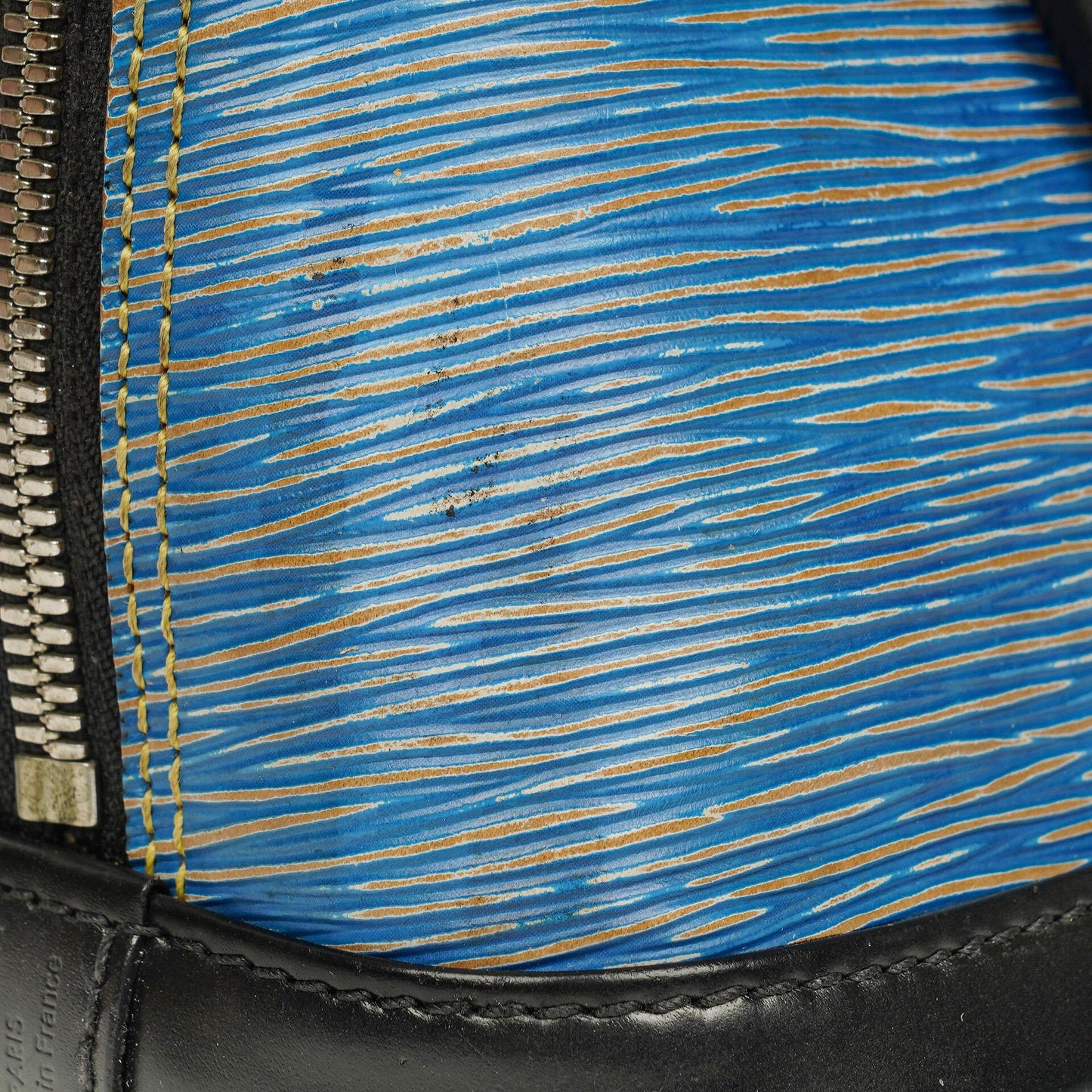 Louis Vuitton Alma BB Handtasche aus blauem Denim Epi Leder