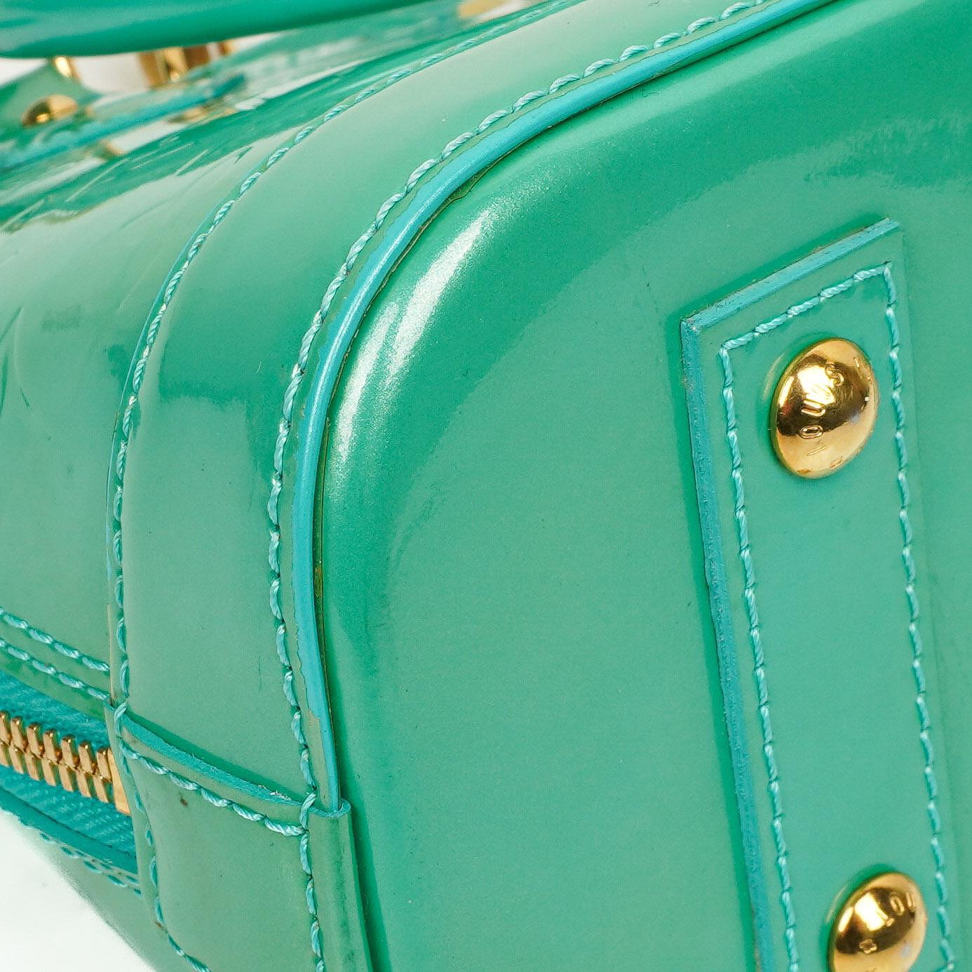 Louis Vuitton Alma BB Blue Lagon Monogram Vernis Leder Umhängetasche
