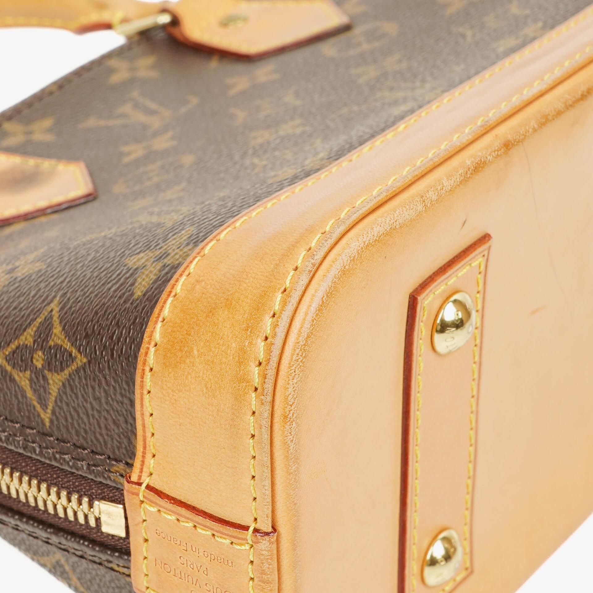 Louis Vuitton Alma BB Monogram Canvas Handtasche