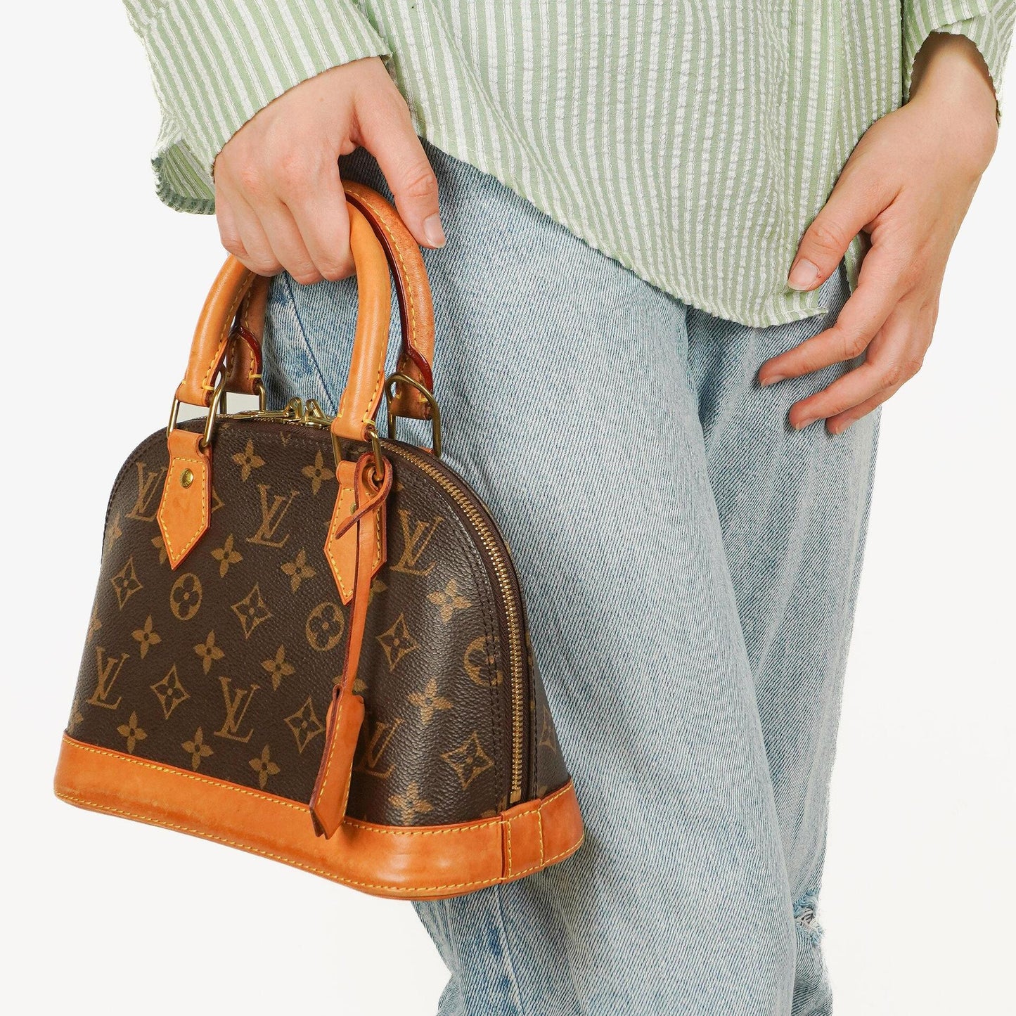 Louis Vuitton Alma BB Monogram Canvas Handtasche