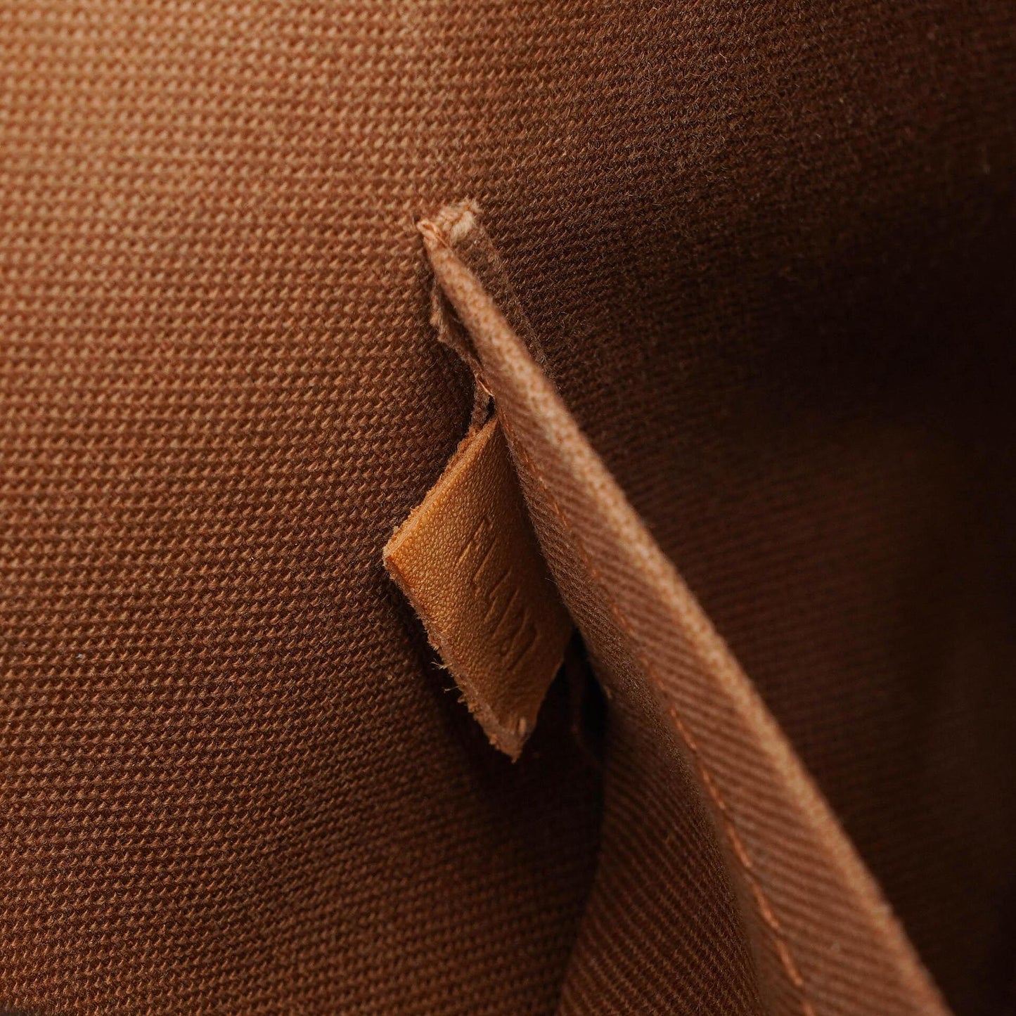 Louis Vuitton Alma BB Monogram Canvas Handtasche