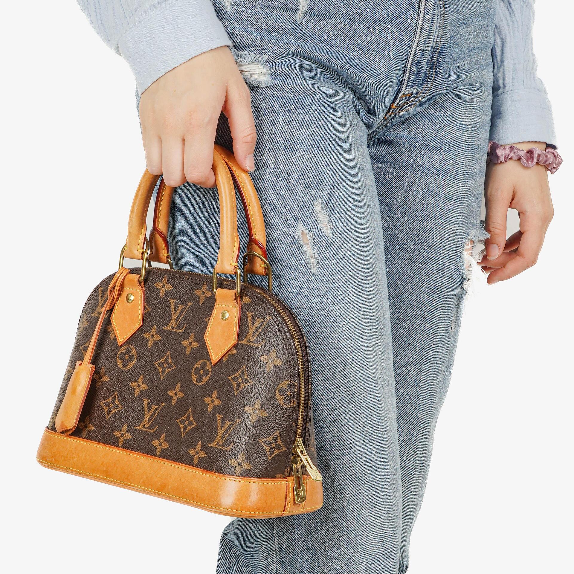 Louis Vuitton Alma BB Handtasche aus Monogram Canvas