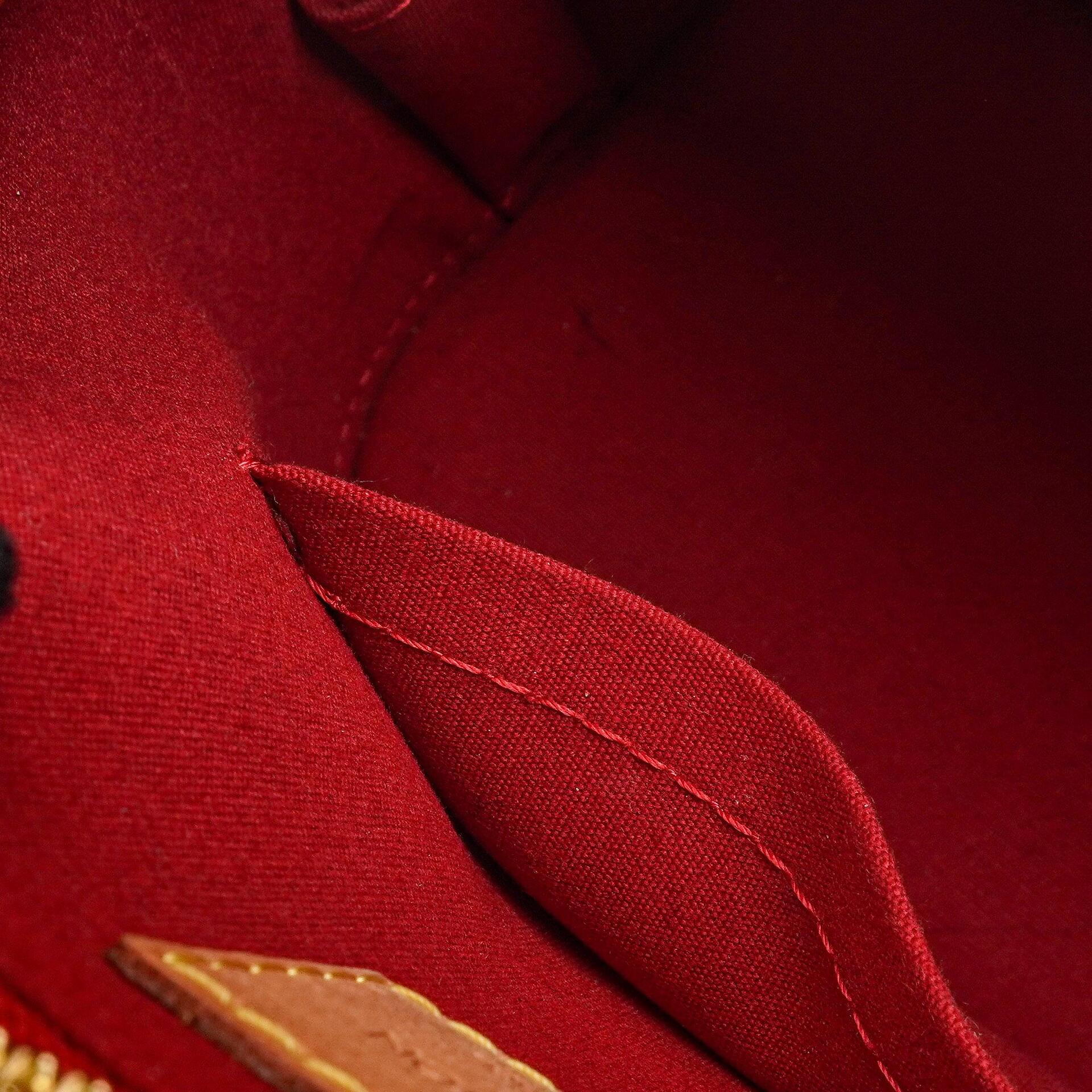 Louis Vuitton Alma BB Pomme D'Amour Monogram Vernis Leder Handtasche