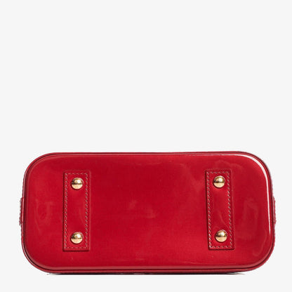 Louis Vuitton Alma BB Handtasche aus Pomme D'Amour Monogram Vernis Leder