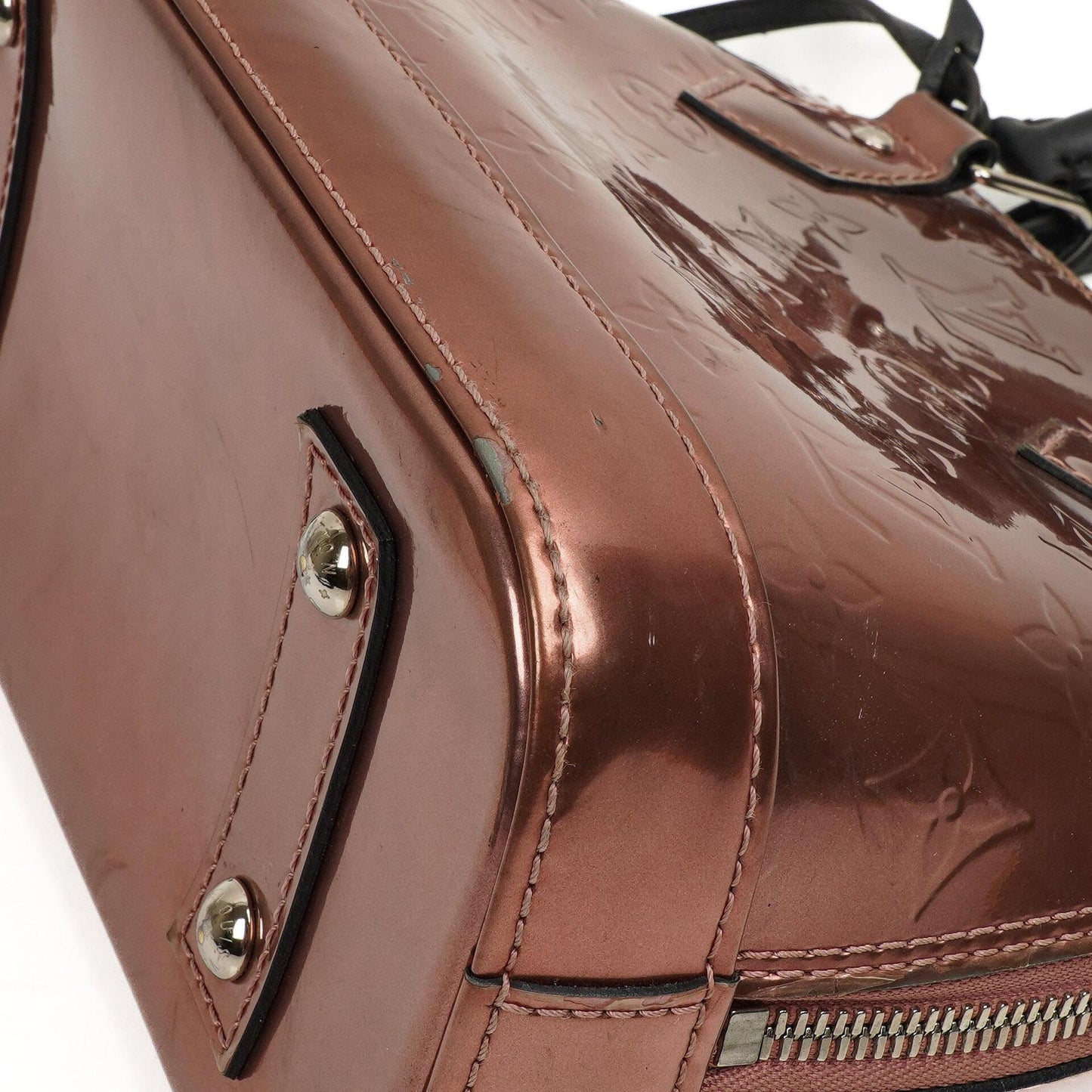 Louis Vuitton Alma BB Rose Cuivre Monogram Vernis Leder Handtasche