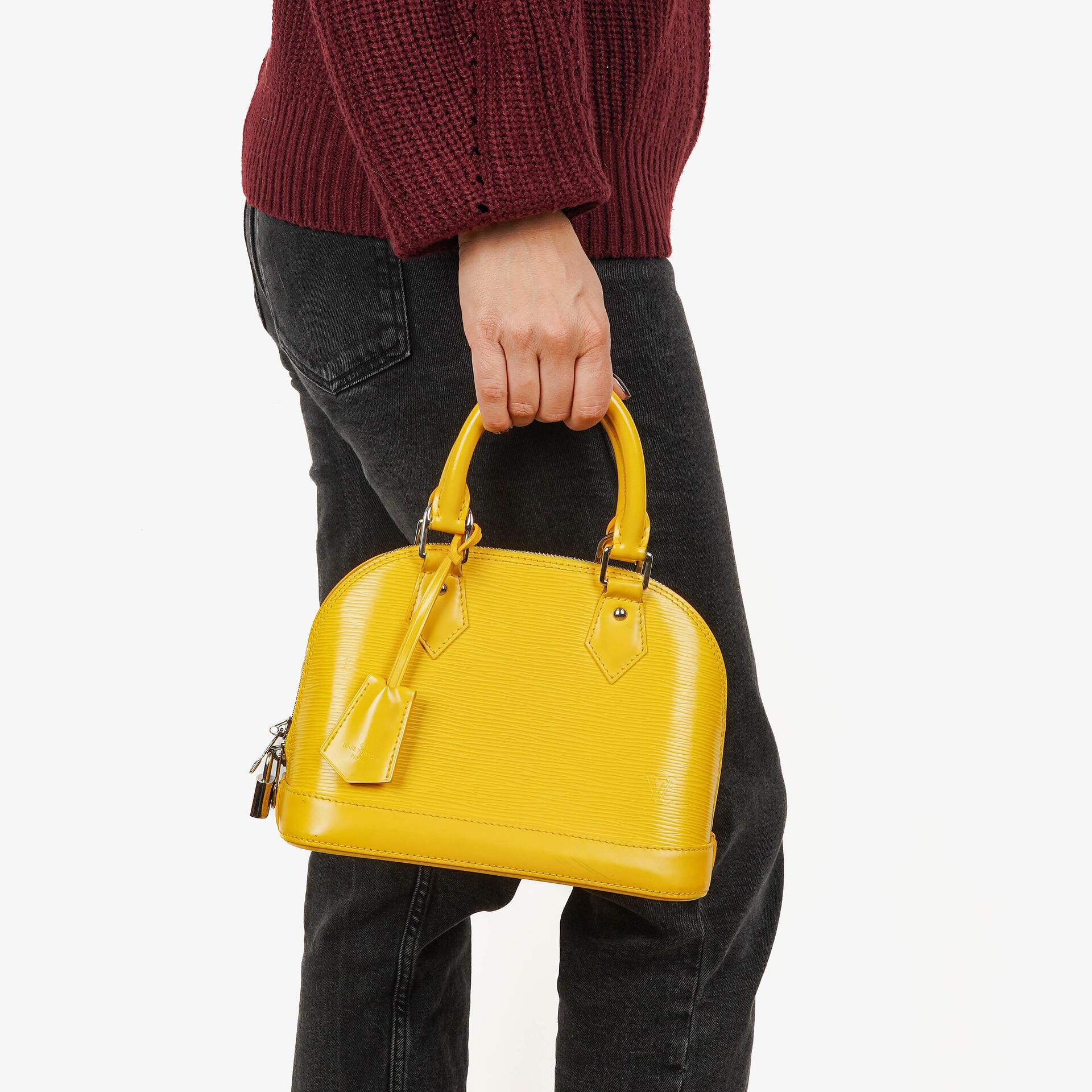 Louis Vuitton Alma BB Handtasche aus gelbem Epi-Leder