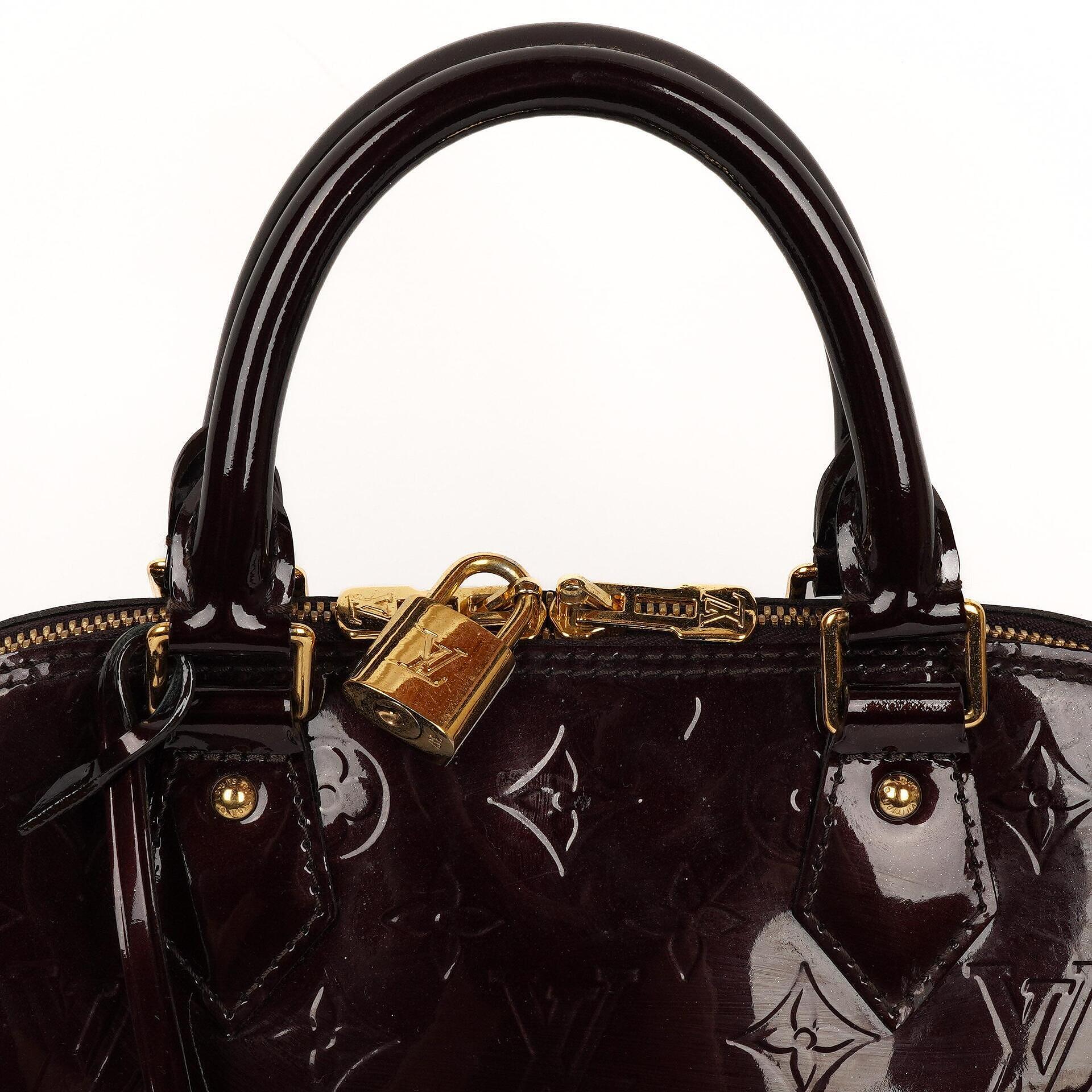 Louis Vuitton Alma PM Amarante Monogram Vernis Leder Handtasche Gut