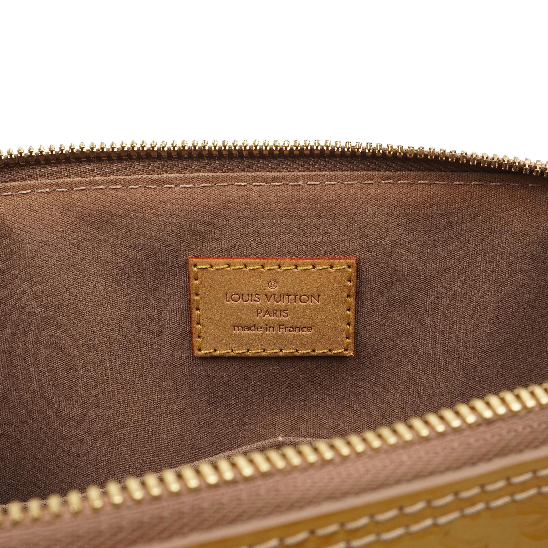 Louis Vuitton Alma PM Beige Poudre Monogram Vernis Leder Tasche