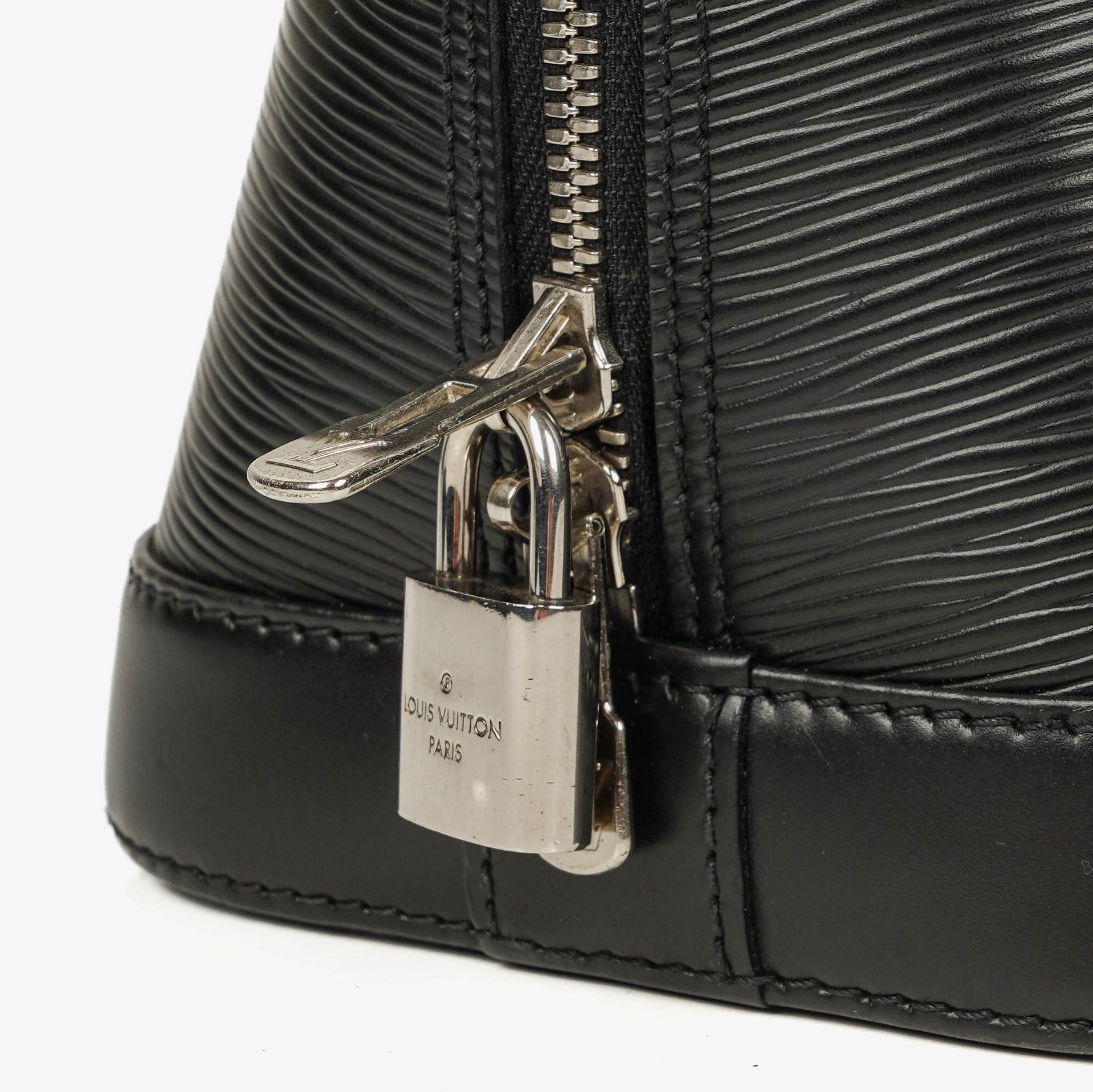 Louis Vuitton Alma PM Handtasche aus schwarzem Epi-Leder