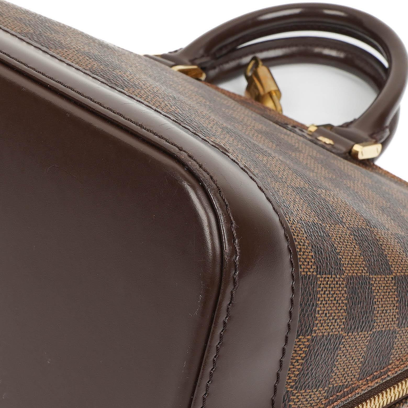 Louis Vuitton Alma PM Handtasche aus Damier Ebene Canvas