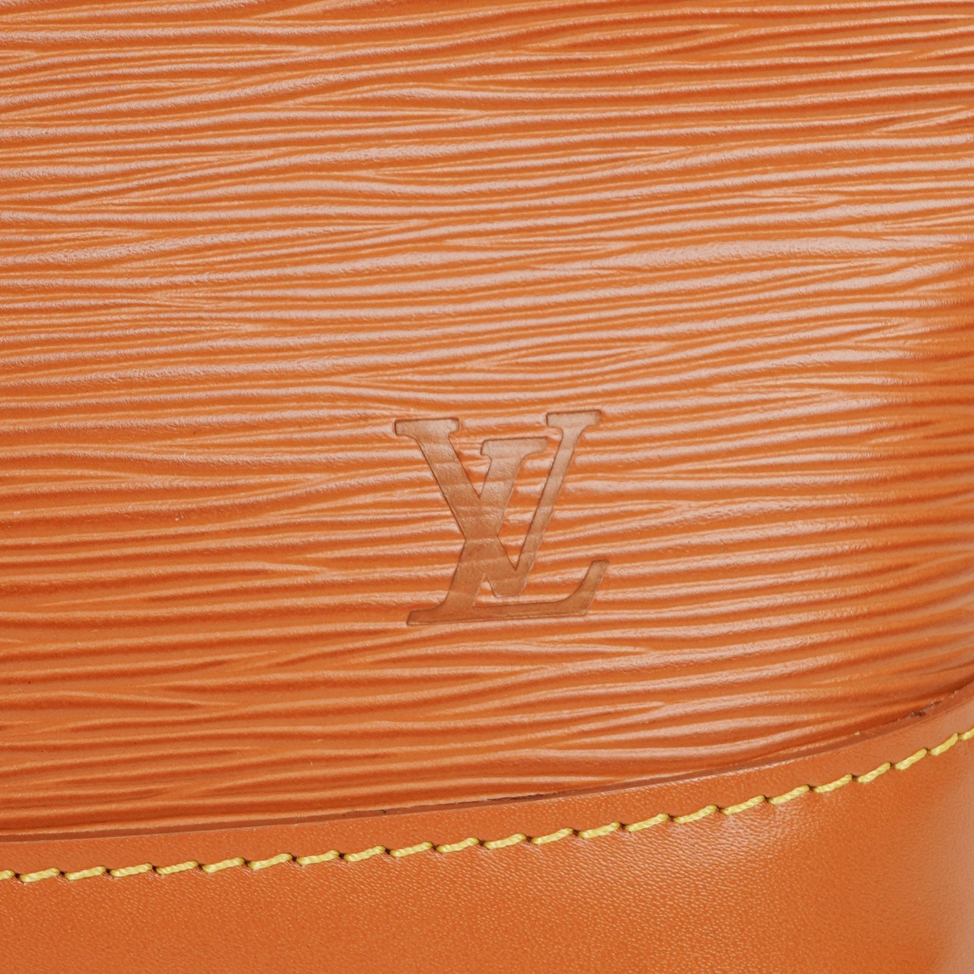 Louis Vuitton Alma PM Handtasche aus Epi Leder