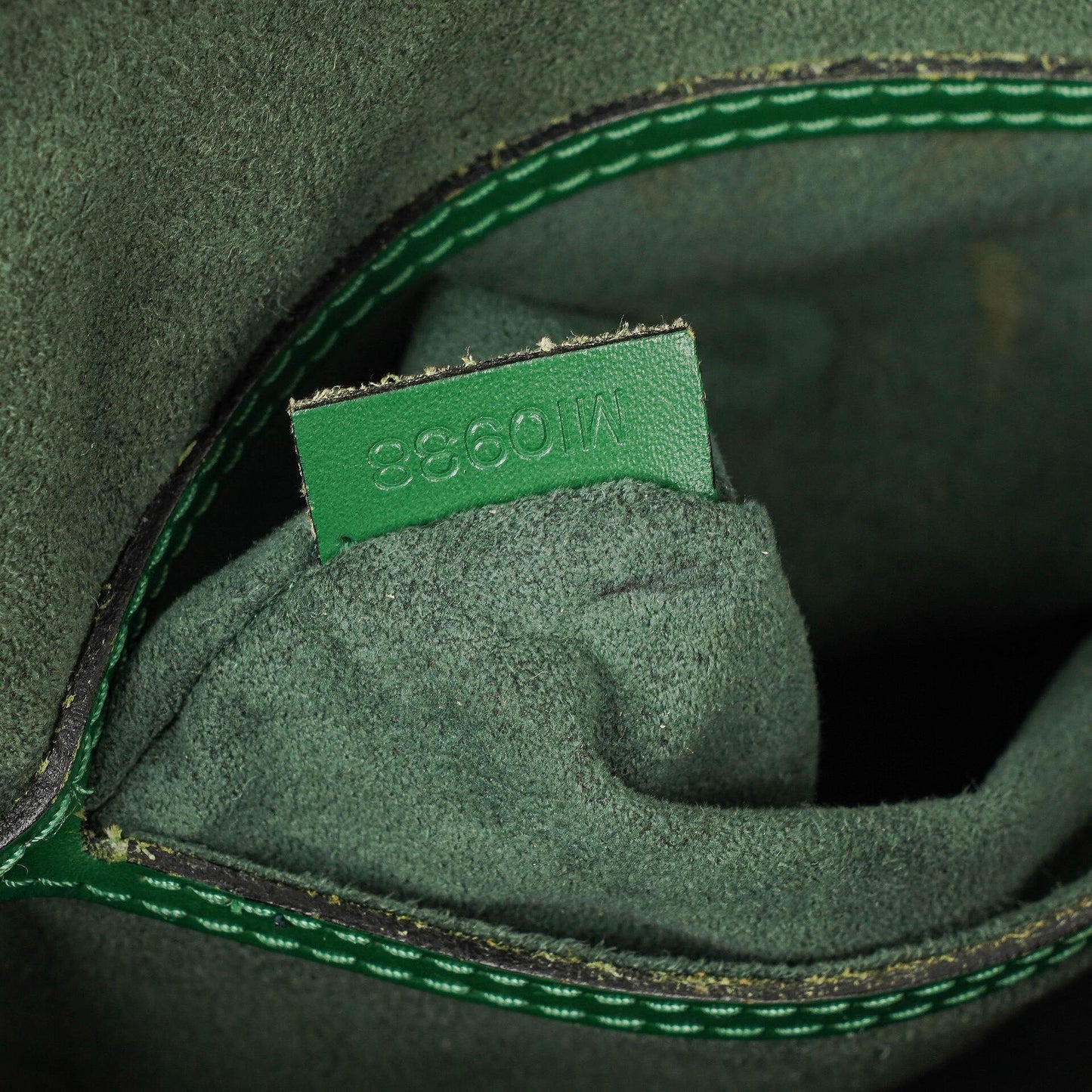 Louis Vuitton Alma PM Handtasche aus grünem Epi-Leder